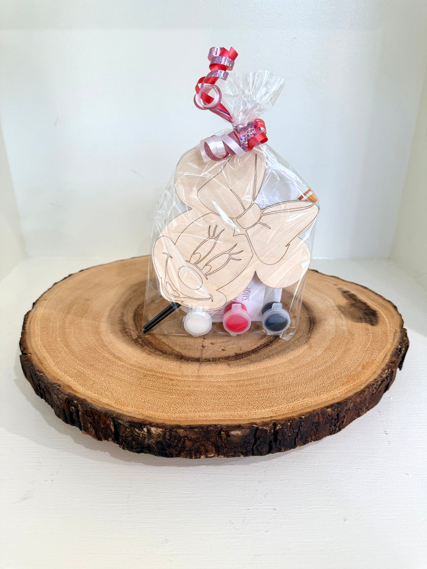 Girl Mouse Head Magnet